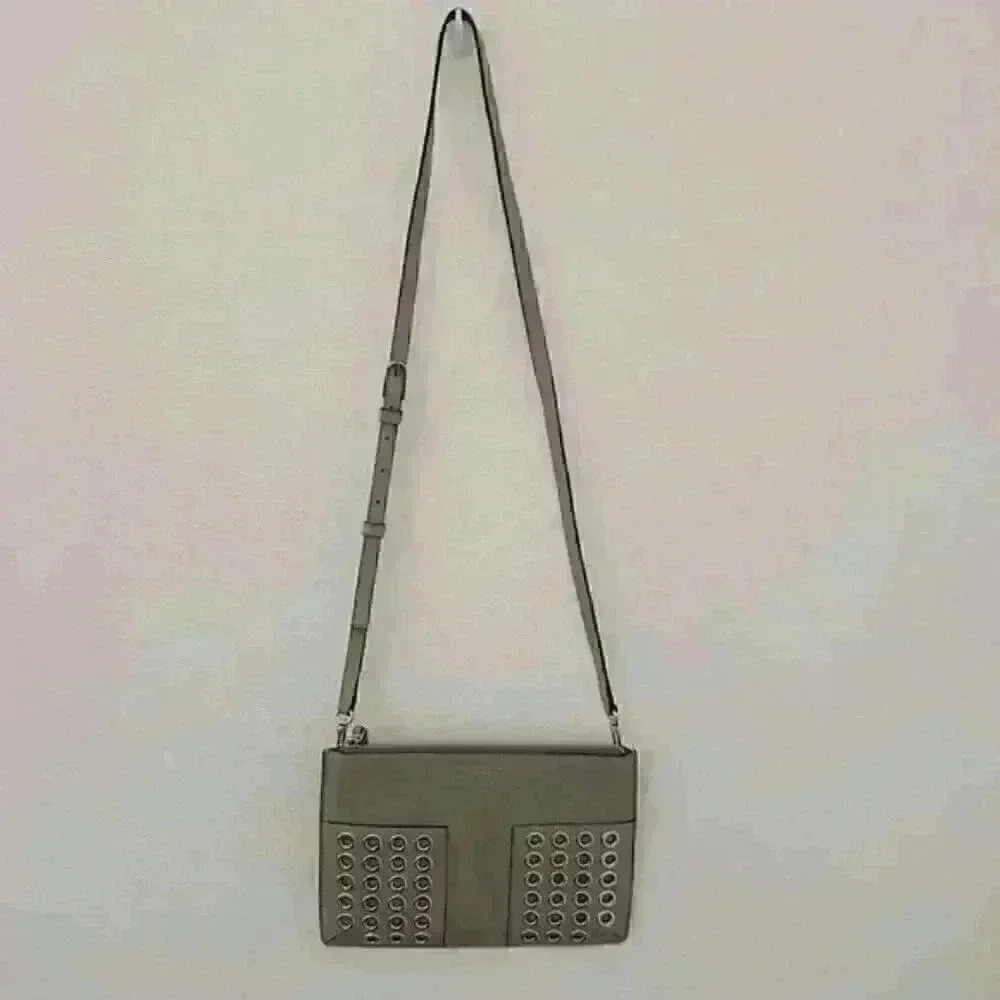 NWOT! Authentic Tory Burch block T grommet mini crossbody Bag/clutch Purse - Picture 4 of 8